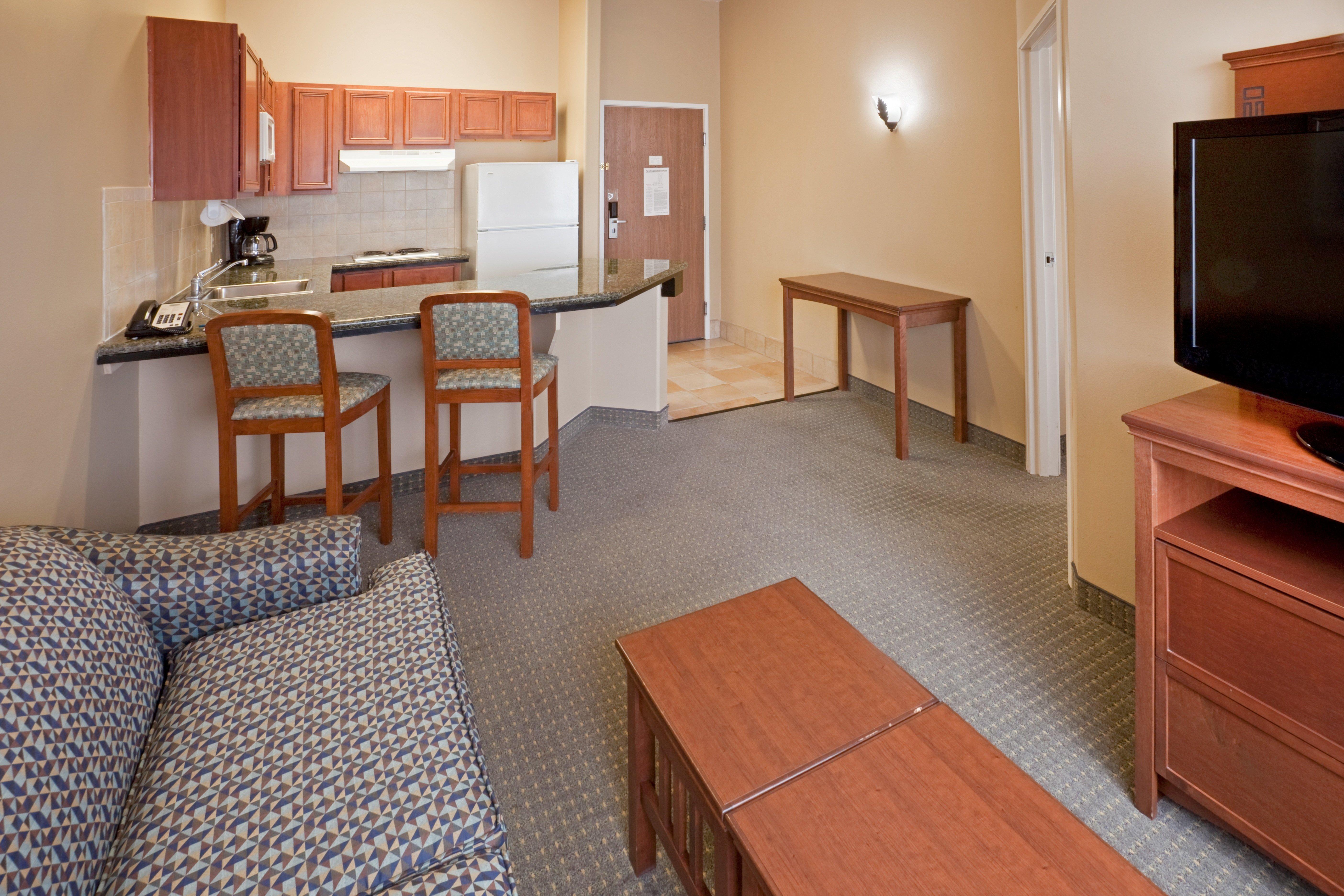 Staybridge Suites Lubbock-University Area By Ihg Buitenkant foto