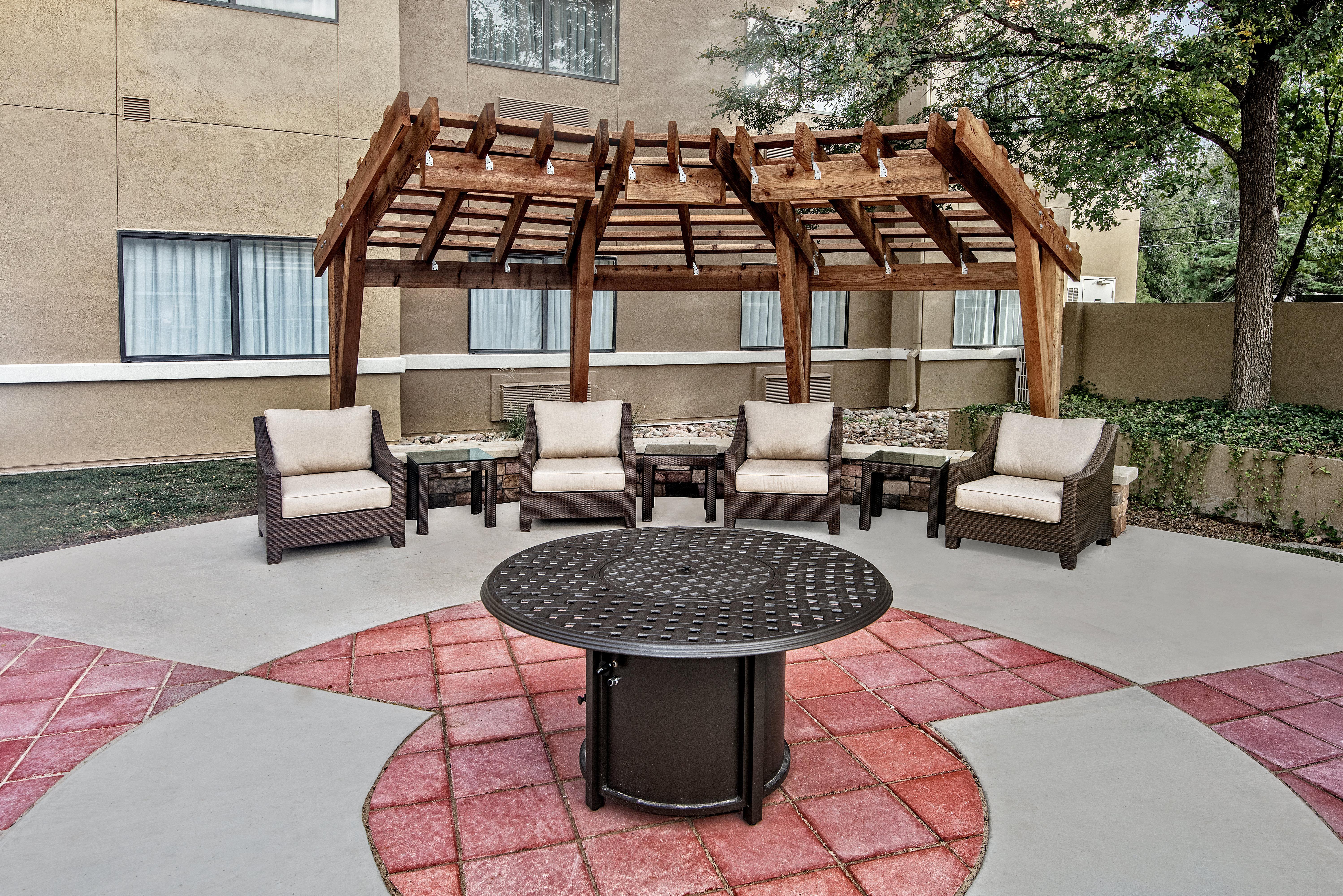 Staybridge Suites Lubbock-University Area By Ihg Buitenkant foto