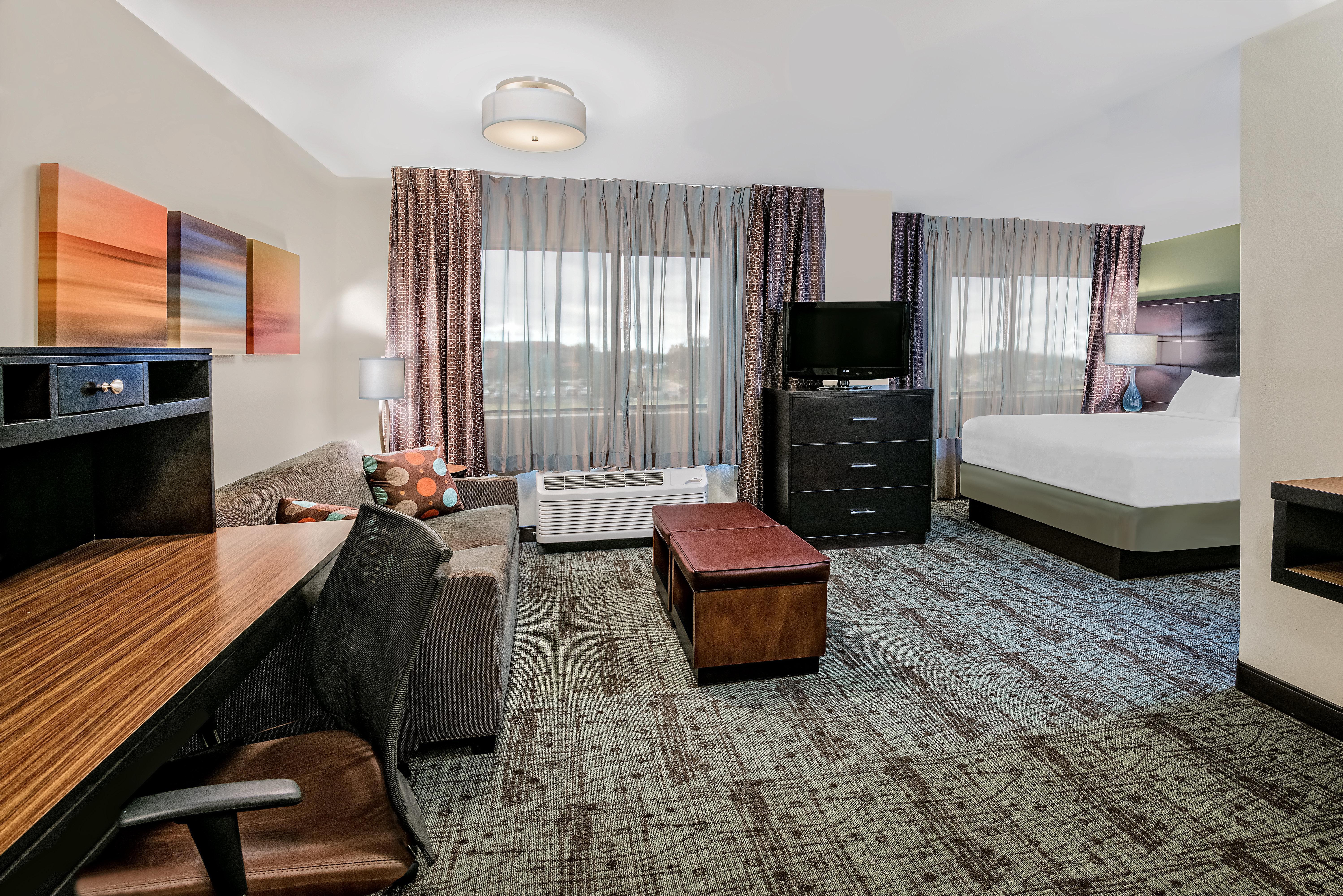 Staybridge Suites Lubbock-University Area By Ihg Buitenkant foto