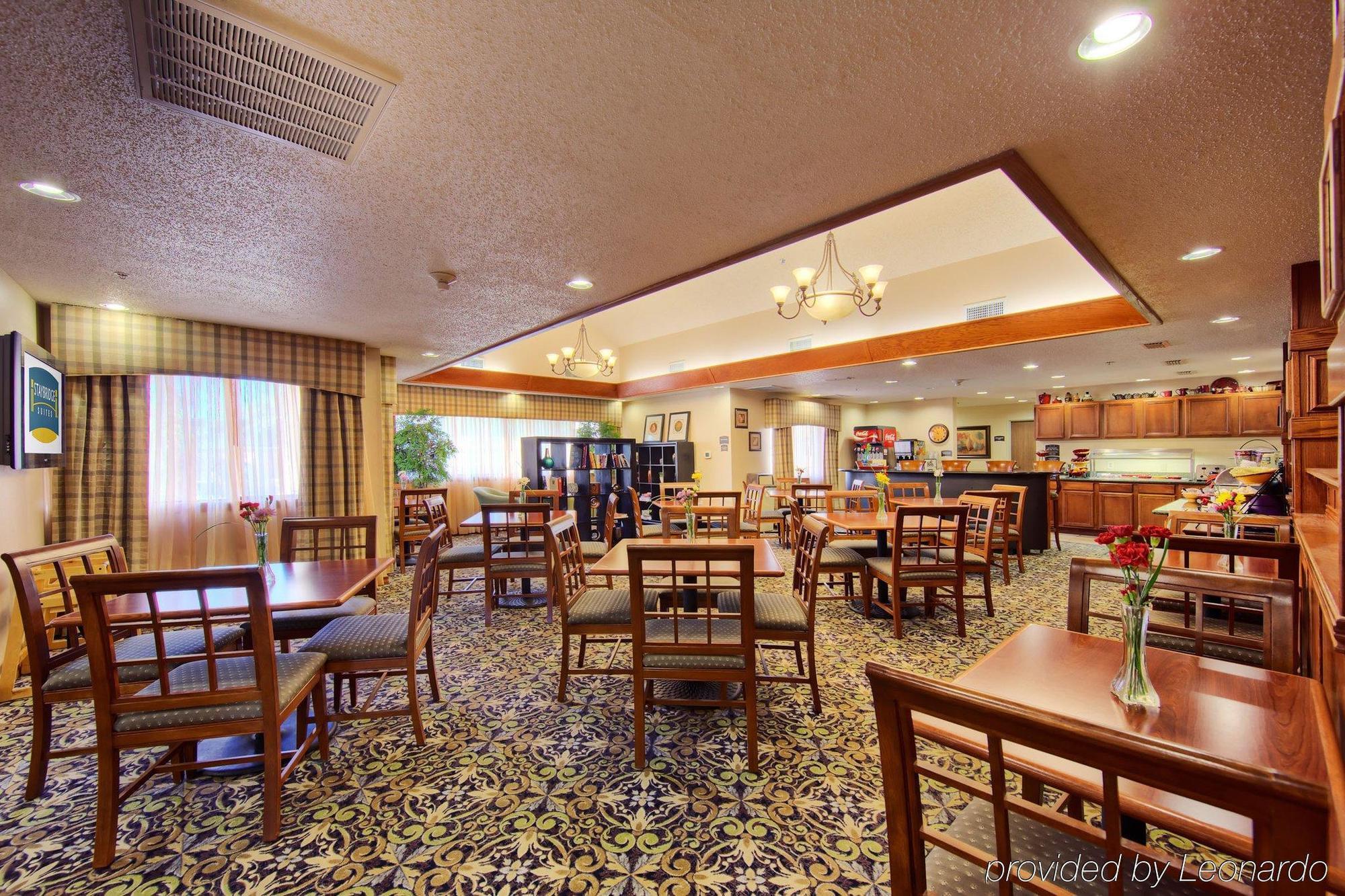 Staybridge Suites Lubbock-University Area By Ihg Buitenkant foto