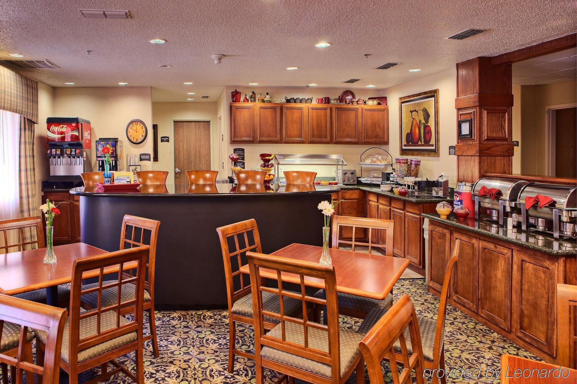 Staybridge Suites Lubbock-University Area By Ihg Buitenkant foto